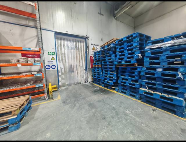 4,577M² WAREHOUSE FOR SALE IN ORMONDE